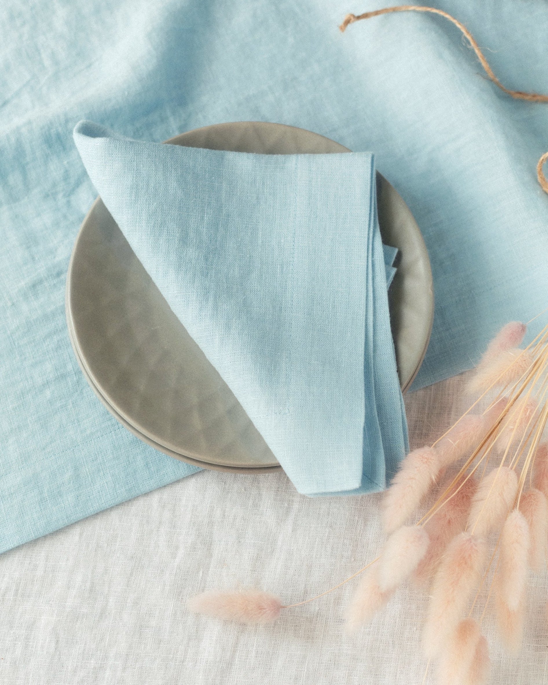 Linen Bundle: Runner &amp; 6 Napkins (Sky Blue)