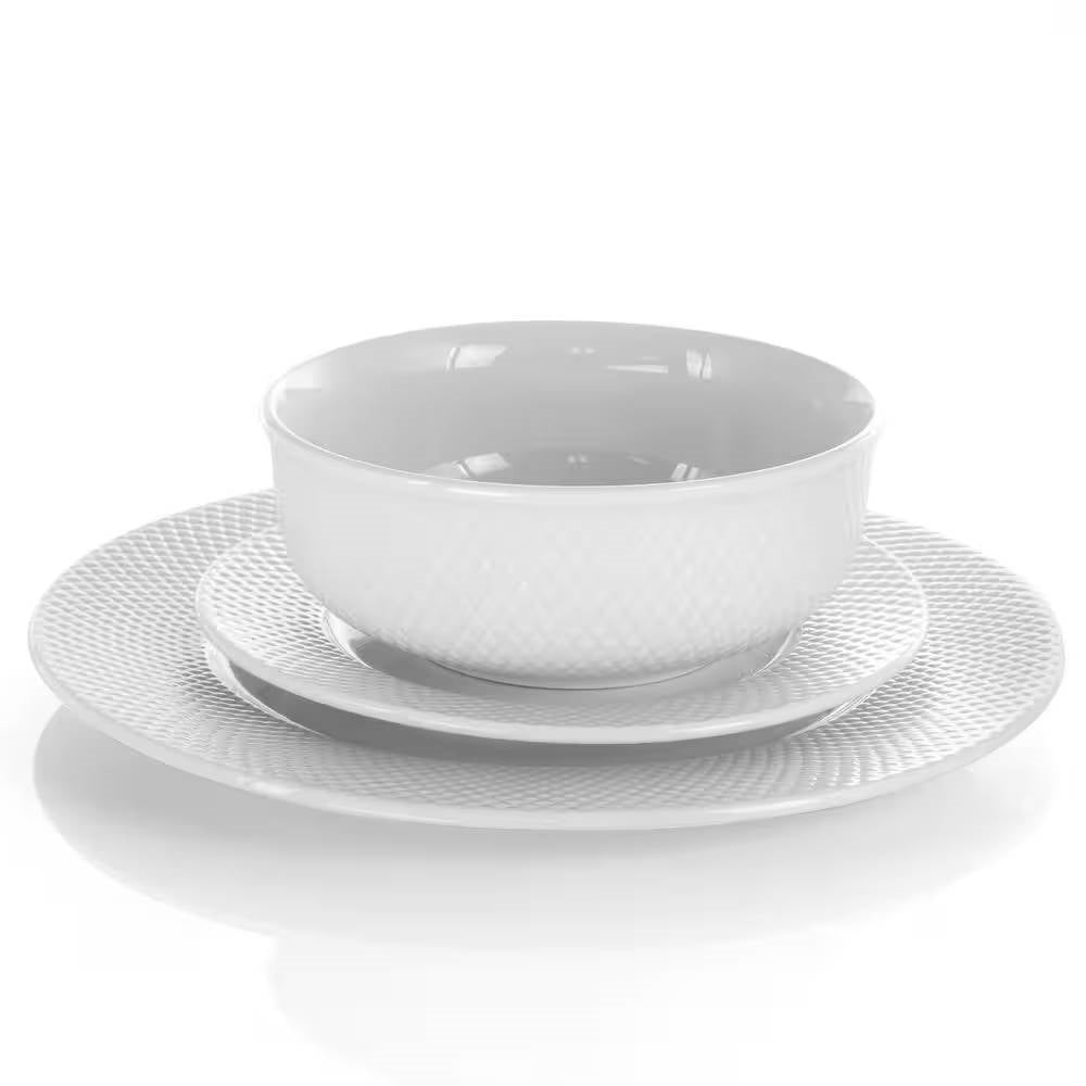 18-Piece White Porcelain Diamond Dinnerware Set with Plate/ Bowls/Mugs - Service for 4