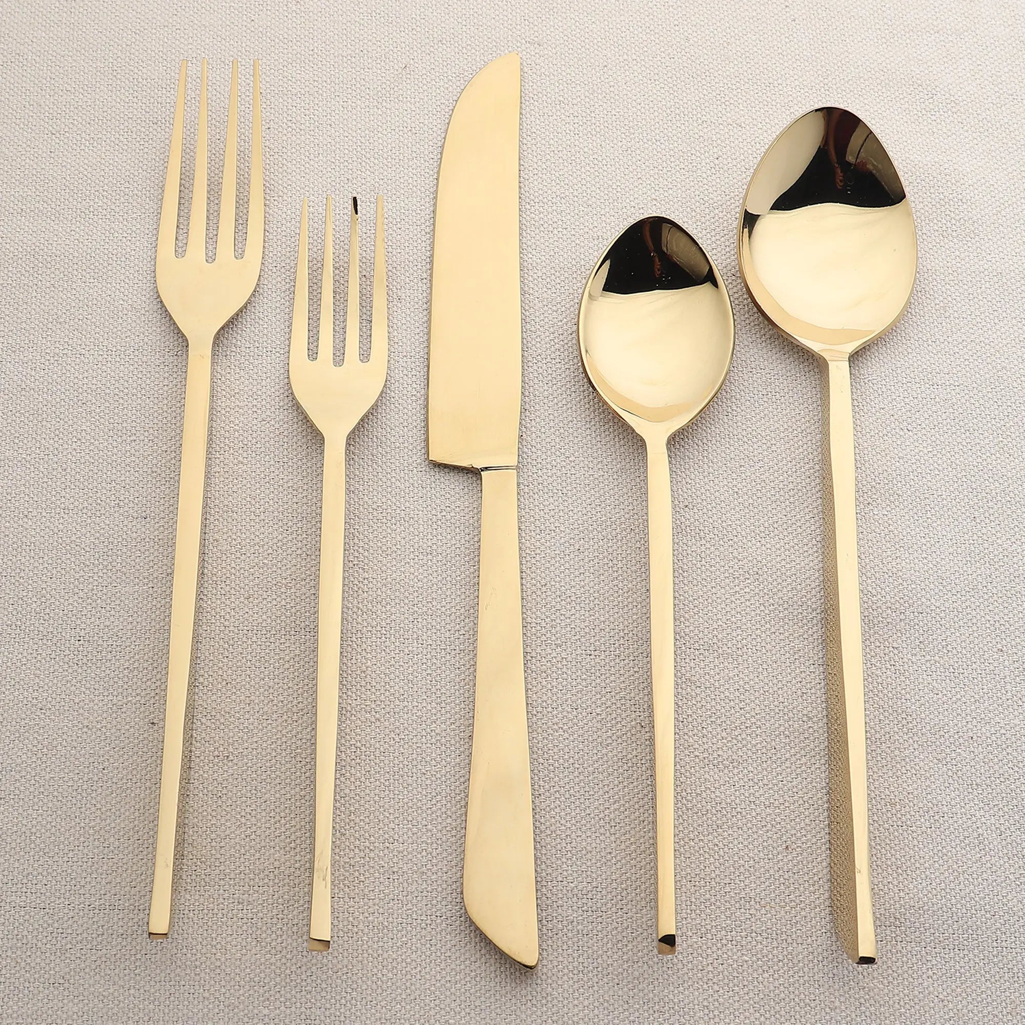 Fairfax 5 Pc. Flatware Set in Bronze or Gold