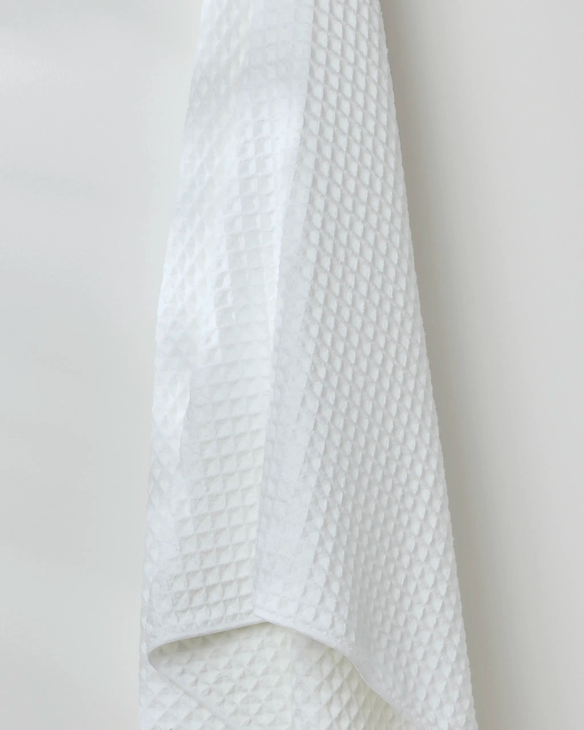 Cloud Waffle Bath Towels in White