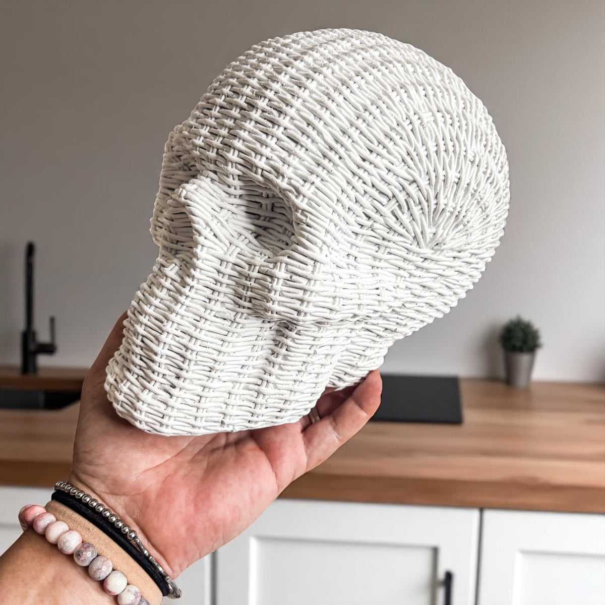 Skull Me - Rattan Resin Skull