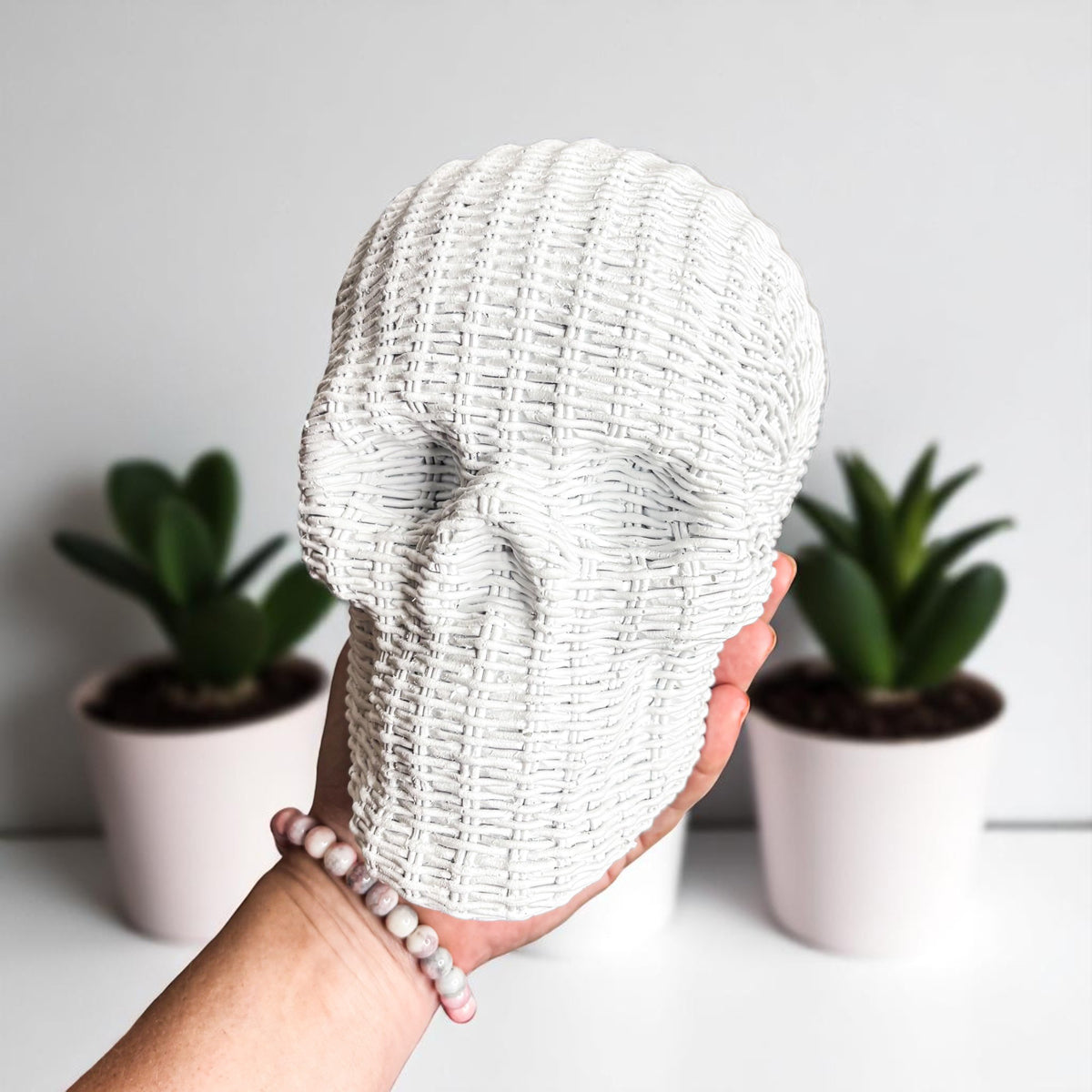 Skull Me - Rattan Resin Skull