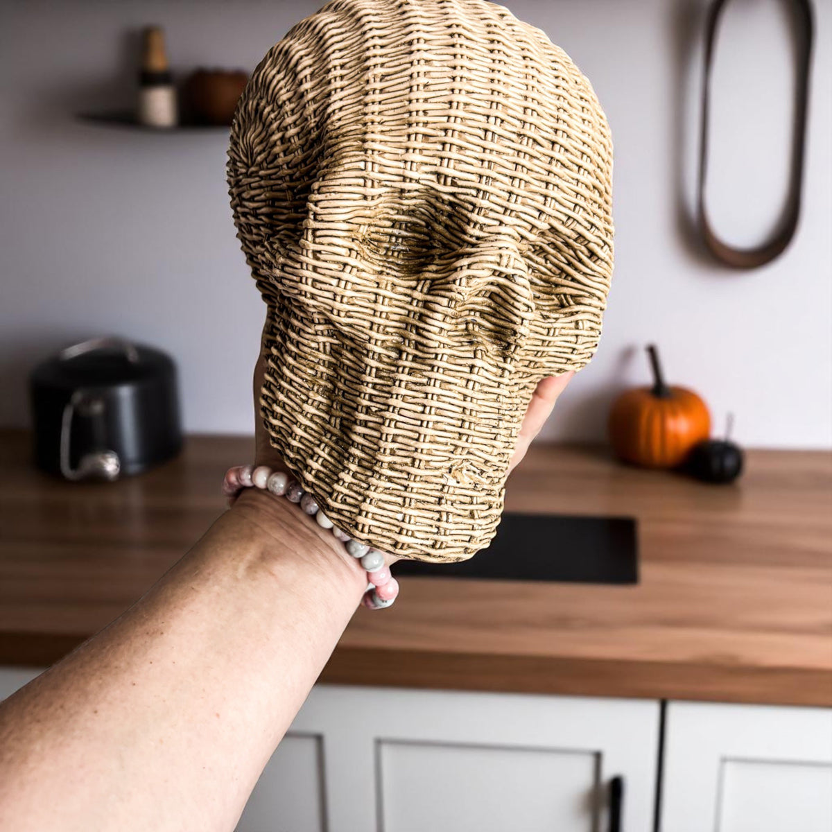 Skull Me - Rattan Resin Skull
