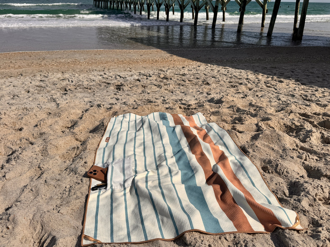 FOLLY - Reversible Beach Towel