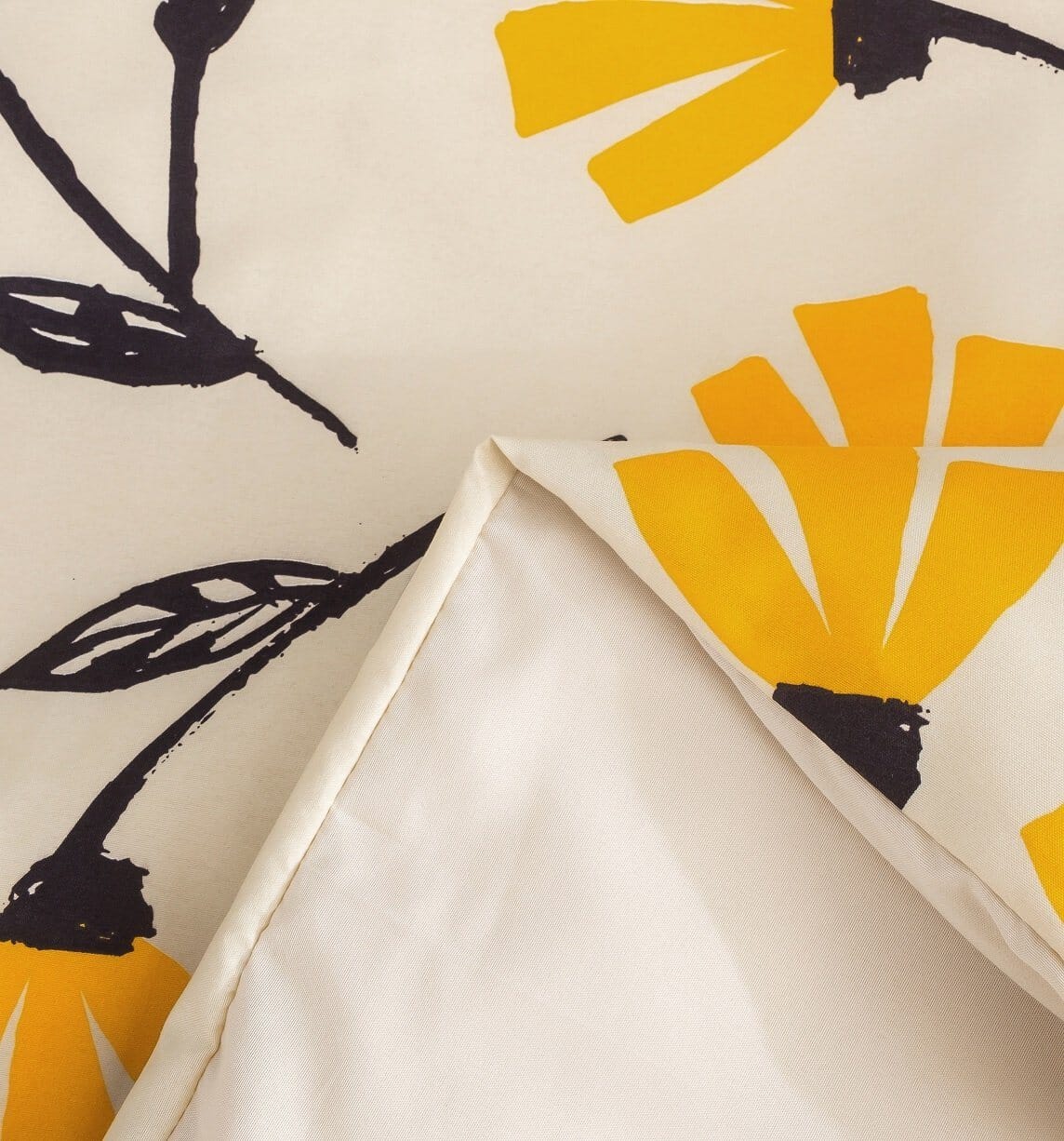 Yellow Fleur Duvet Cover Set w/ Pillow Cases