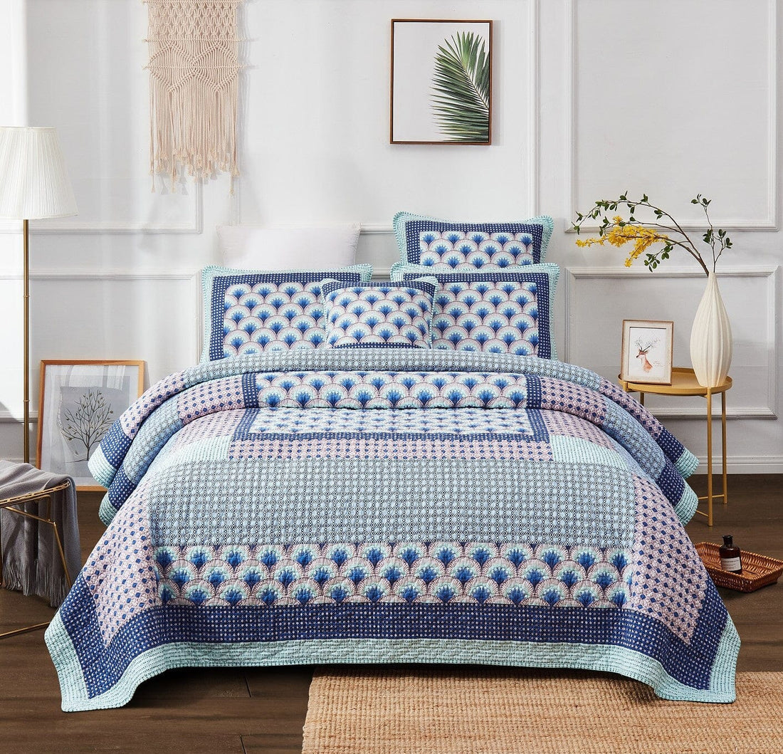 DaDa Bedding Mediterranean Blue Mint Patchwork Quilt Set