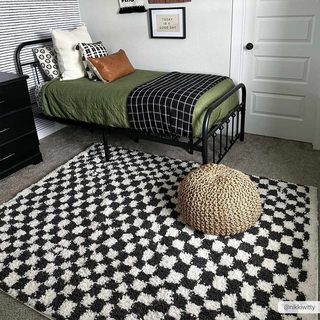 Kieu Black &amp; White Checkered Shag Rug