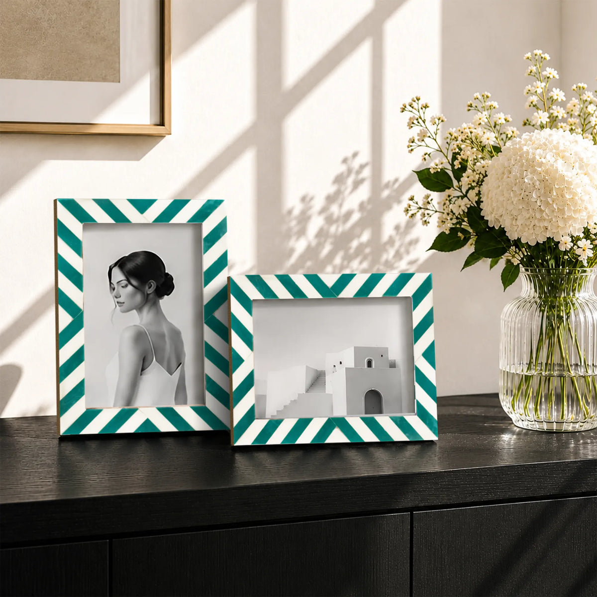Set of 2 Candy Cane Mint Resin Inlay Picture Frames - Green &amp; White