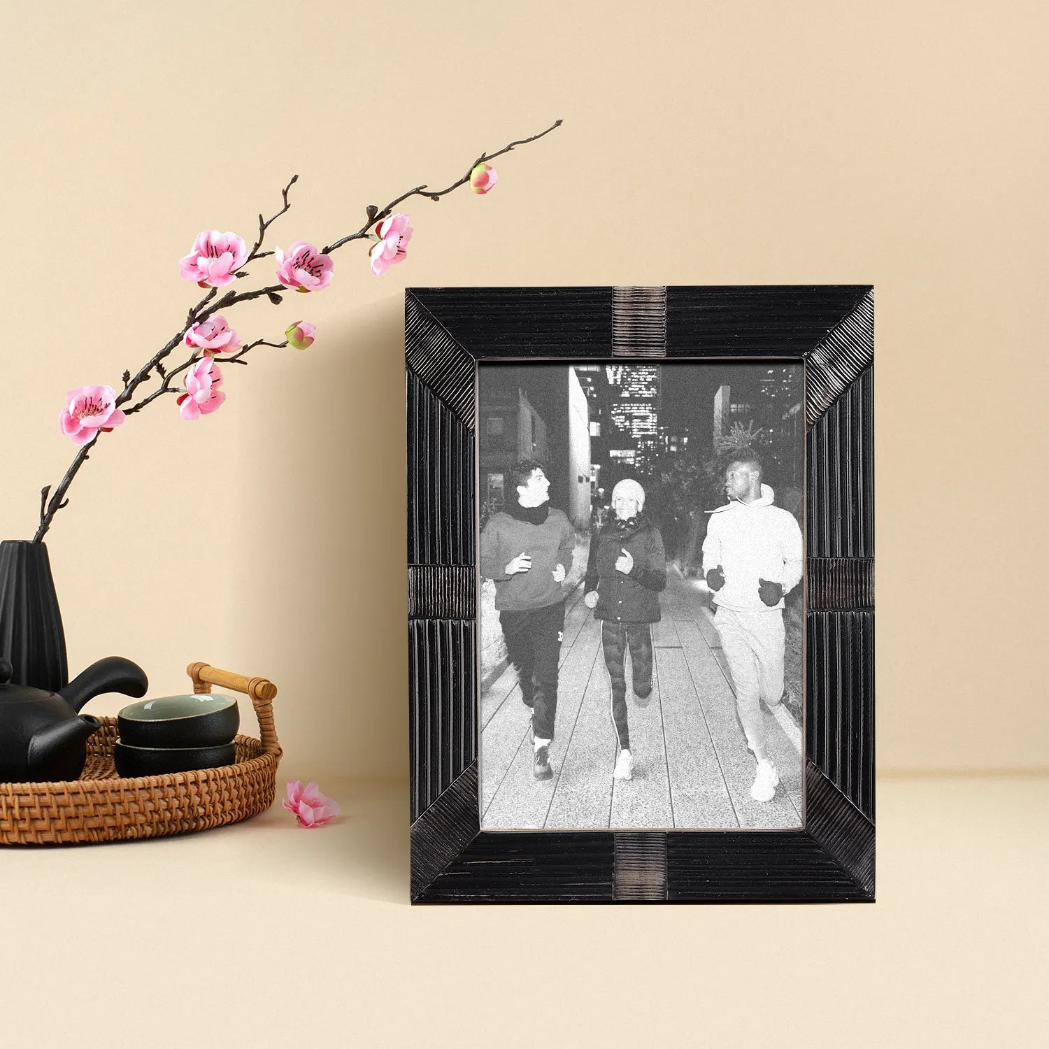 Handcrafted Shagrin Horn Inlay Picture Frame in Black