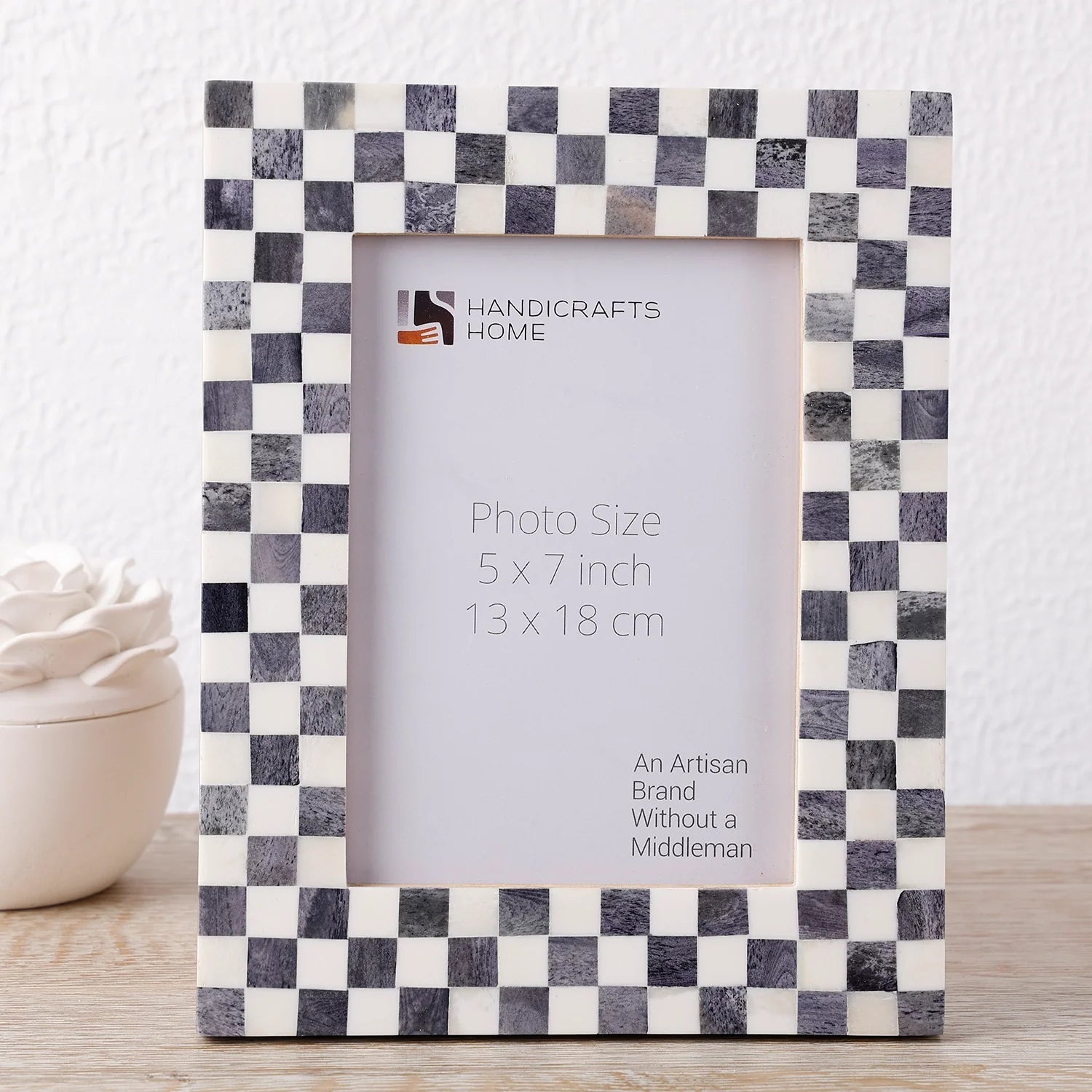 Handcrafted Checkered Pattern Bone Inlay Picture Frame in Gray