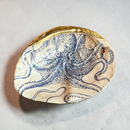 Blue &amp; White Sea Life Shell Trinket Dish