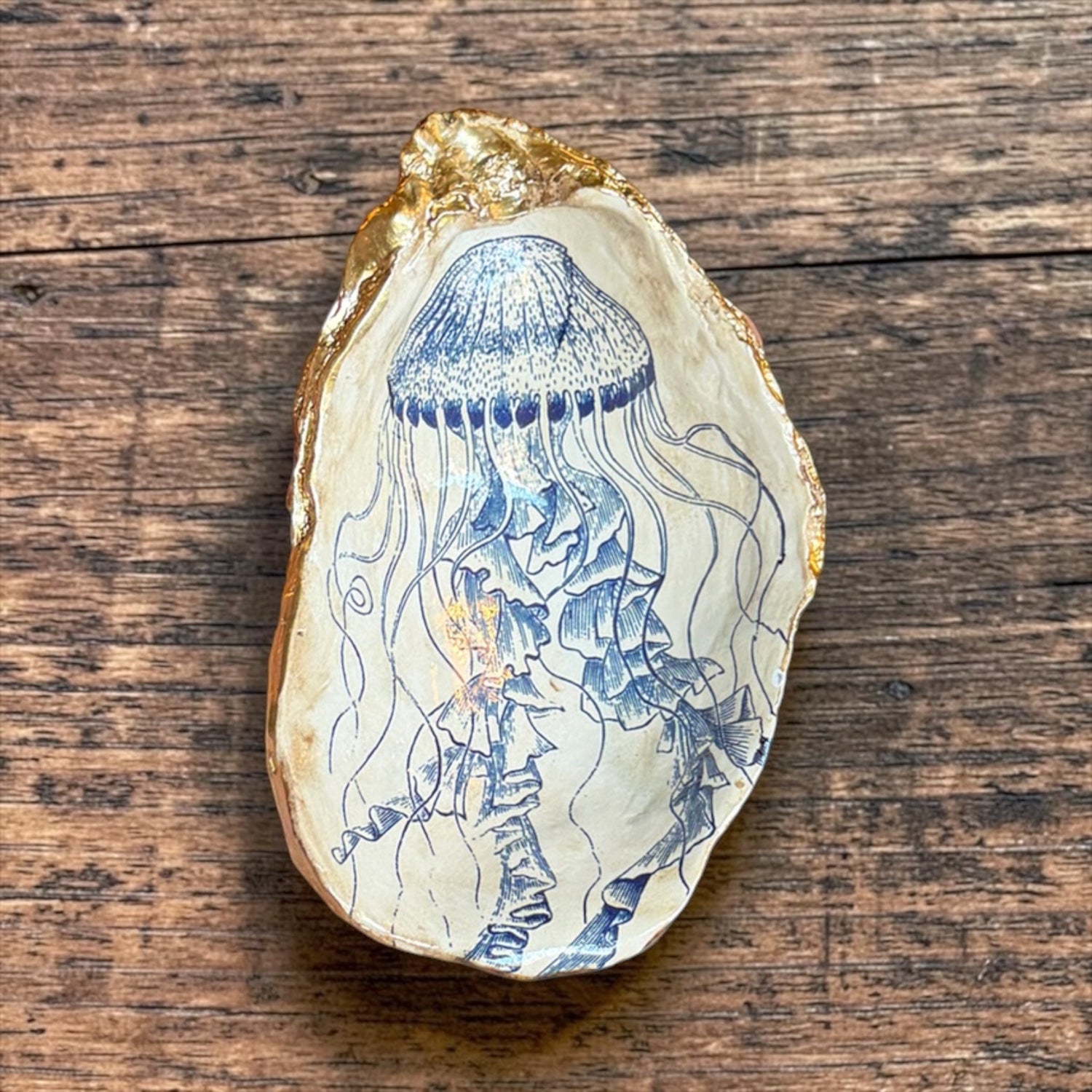 Blue &amp; White Sea Life Shell Trinket Dish