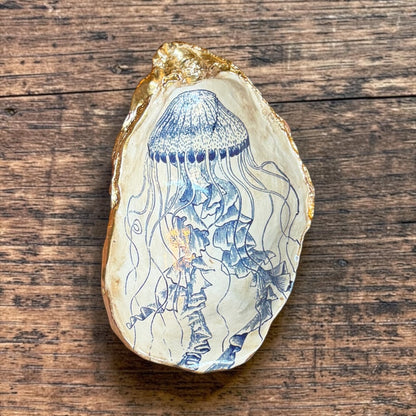Blue &amp; White Sea Life Shell Trinket Dish