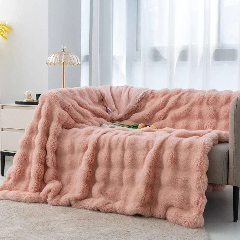 Super Soft Imitation Rabbit Fur Blankets &amp; Pillow Covers