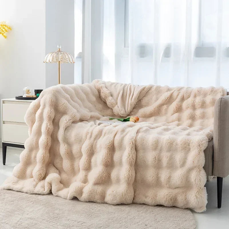 Super Soft Imitation Rabbit Fur Blankets &amp; Pillow Covers