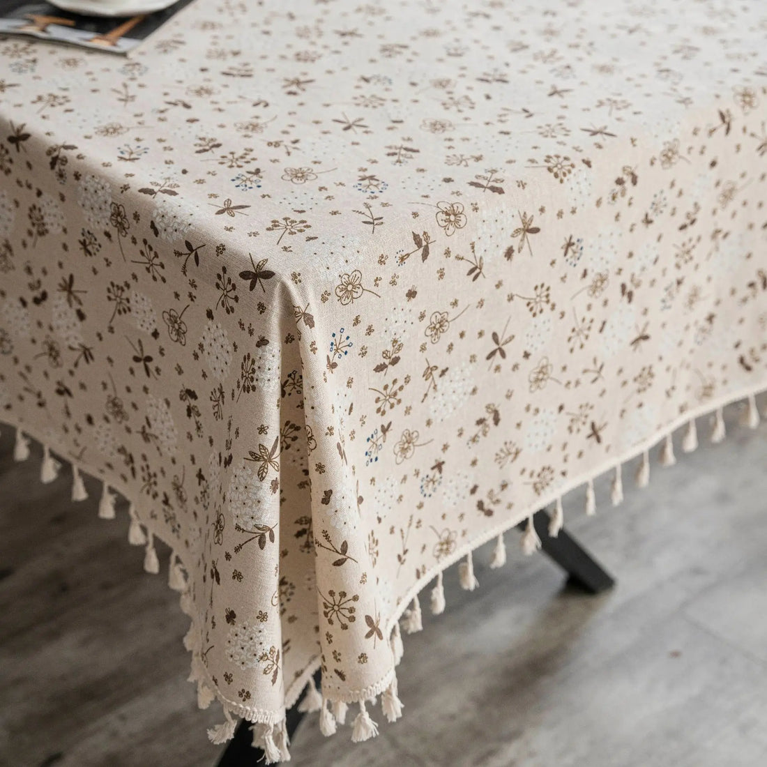Vintage Floral Linen Tablecloths - 5 Styles