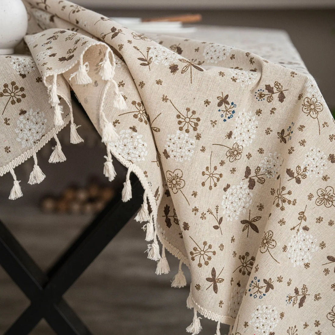 Vintage Floral Linen Tablecloths - 5 Styles