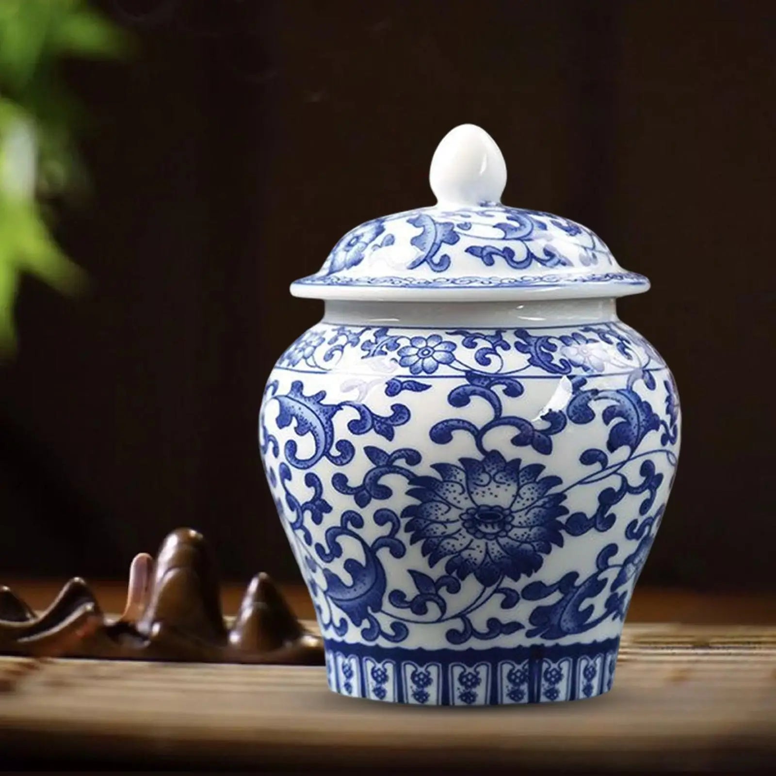 Chinoiserie Blue &amp; White Porcelain Ginger Jar