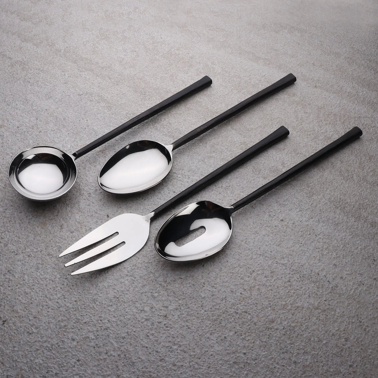 SUNDANCE HOSTESS 4 PC. SET