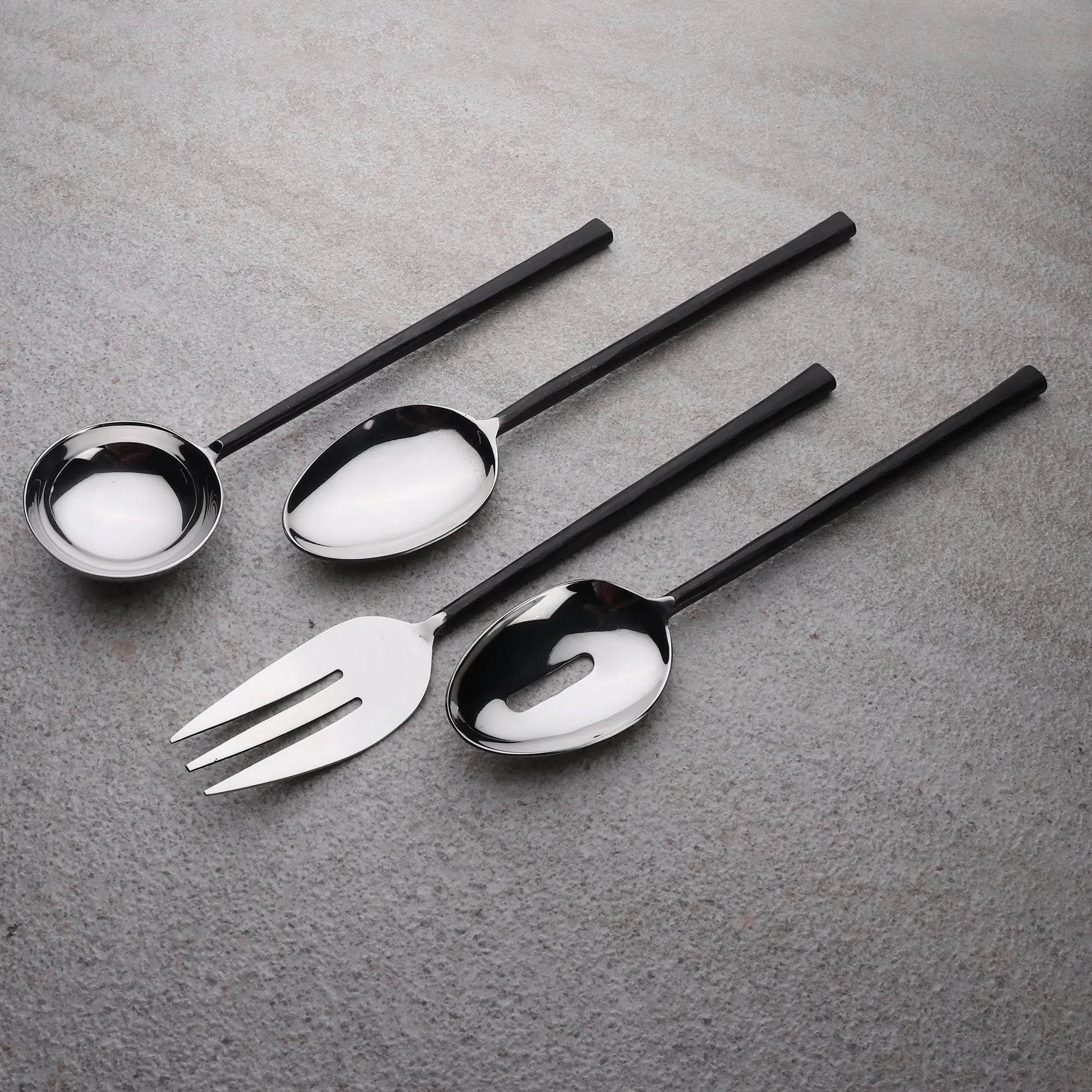 SUNDANCE HOSTESS 4 PC. SET