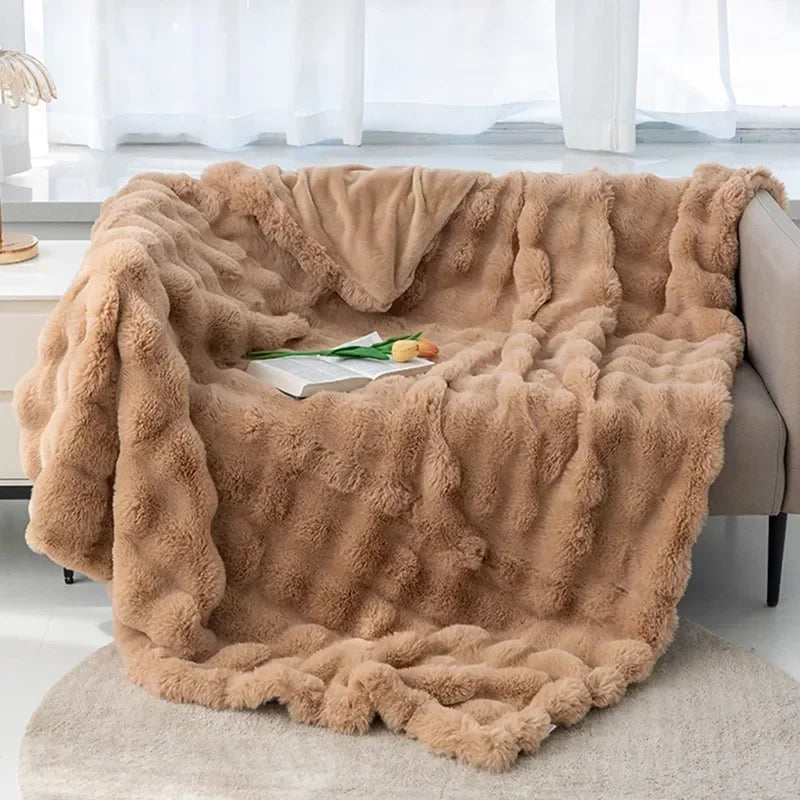 Super Soft Imitation Rabbit Fur Blankets &amp; Pillow Covers