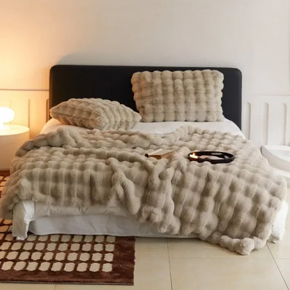 Super Soft Imitation Rabbit Fur Blankets &amp; Pillow Covers
