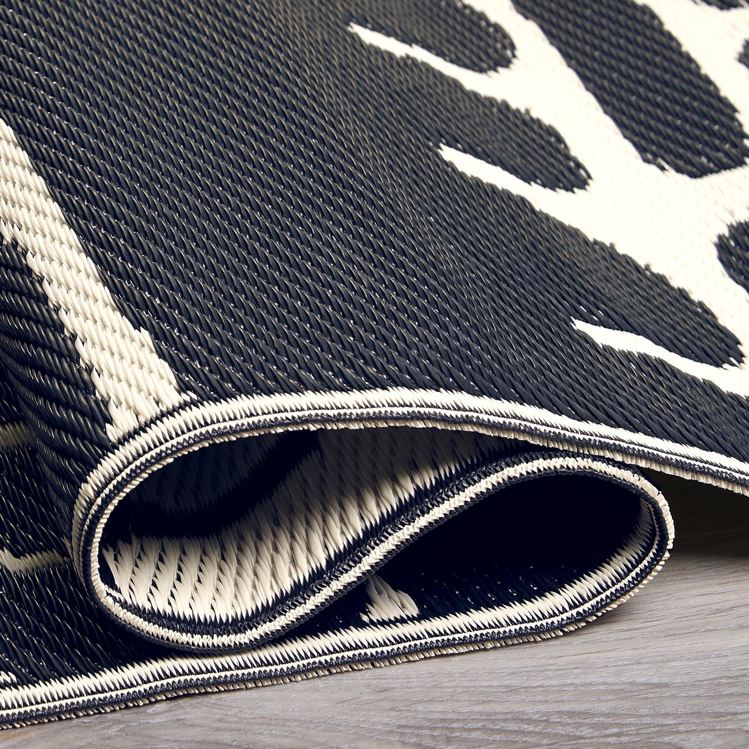 Serowe - Black &amp; White Reversible Outdoor Rug