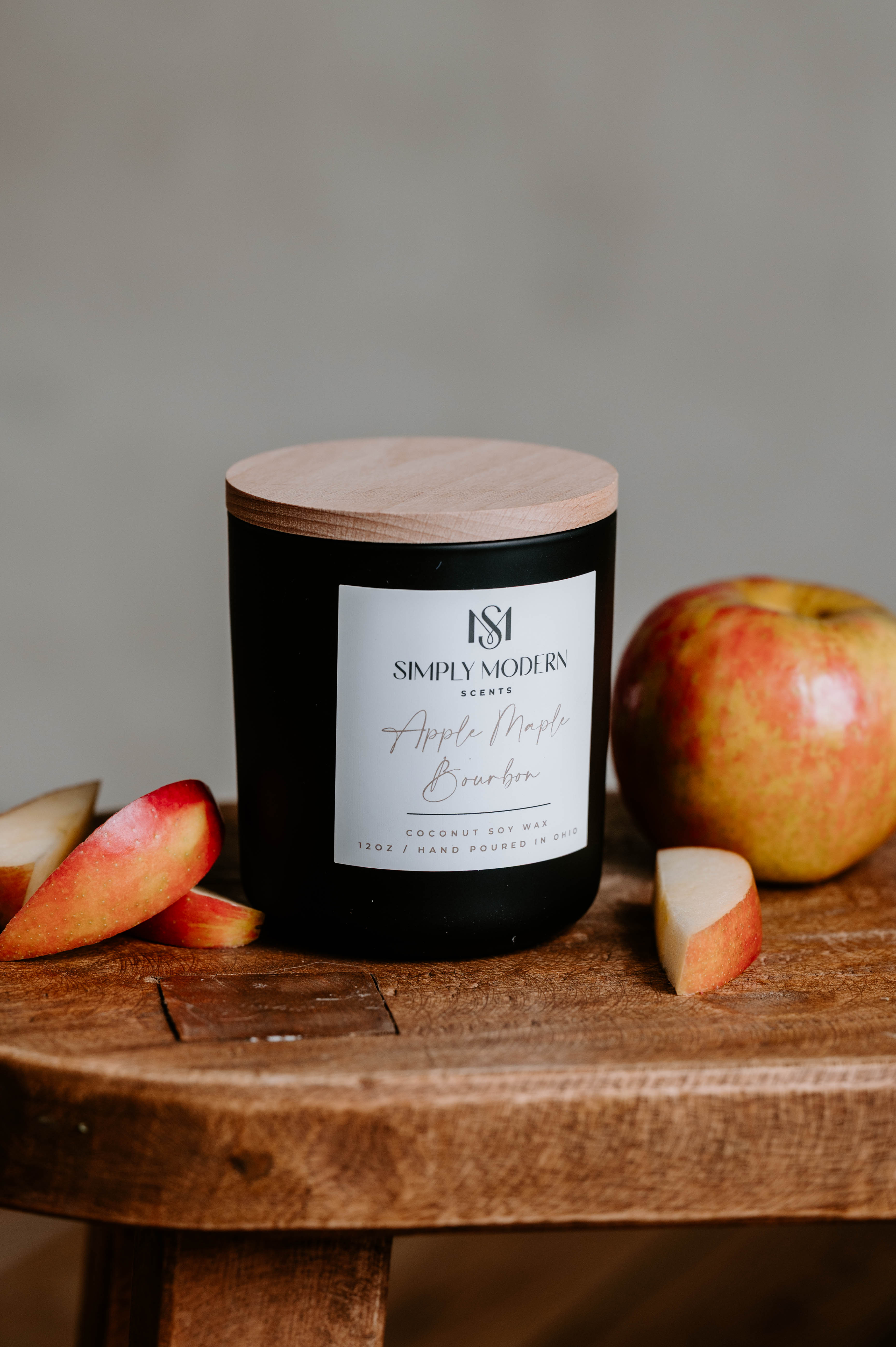 Apple Maple Bourbon | Black | Wood-Wick Coconut Soy Wax Candle