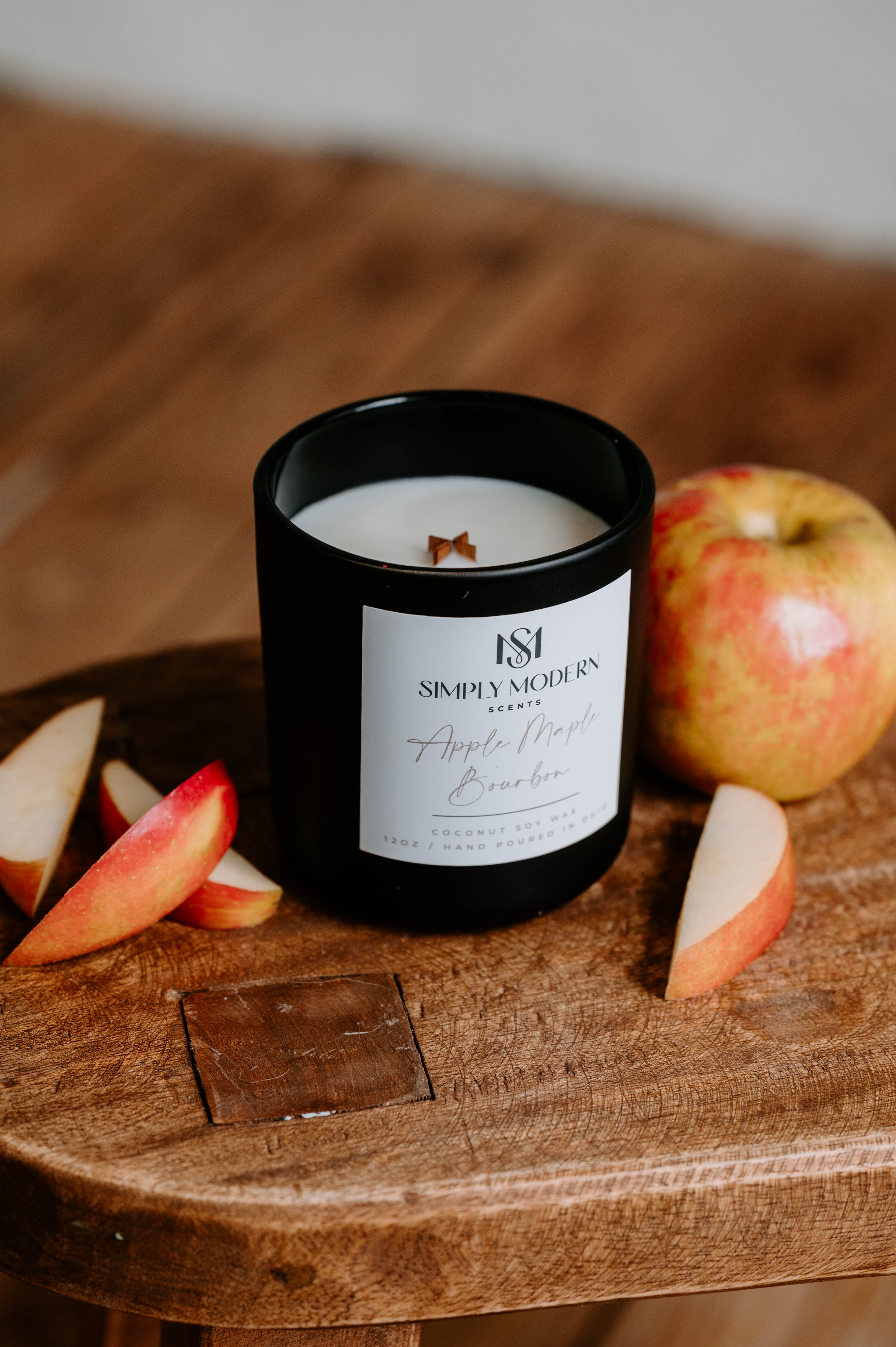 Apple Maple Bourbon | Black | Wood-Wick Coconut Soy Wax Candle