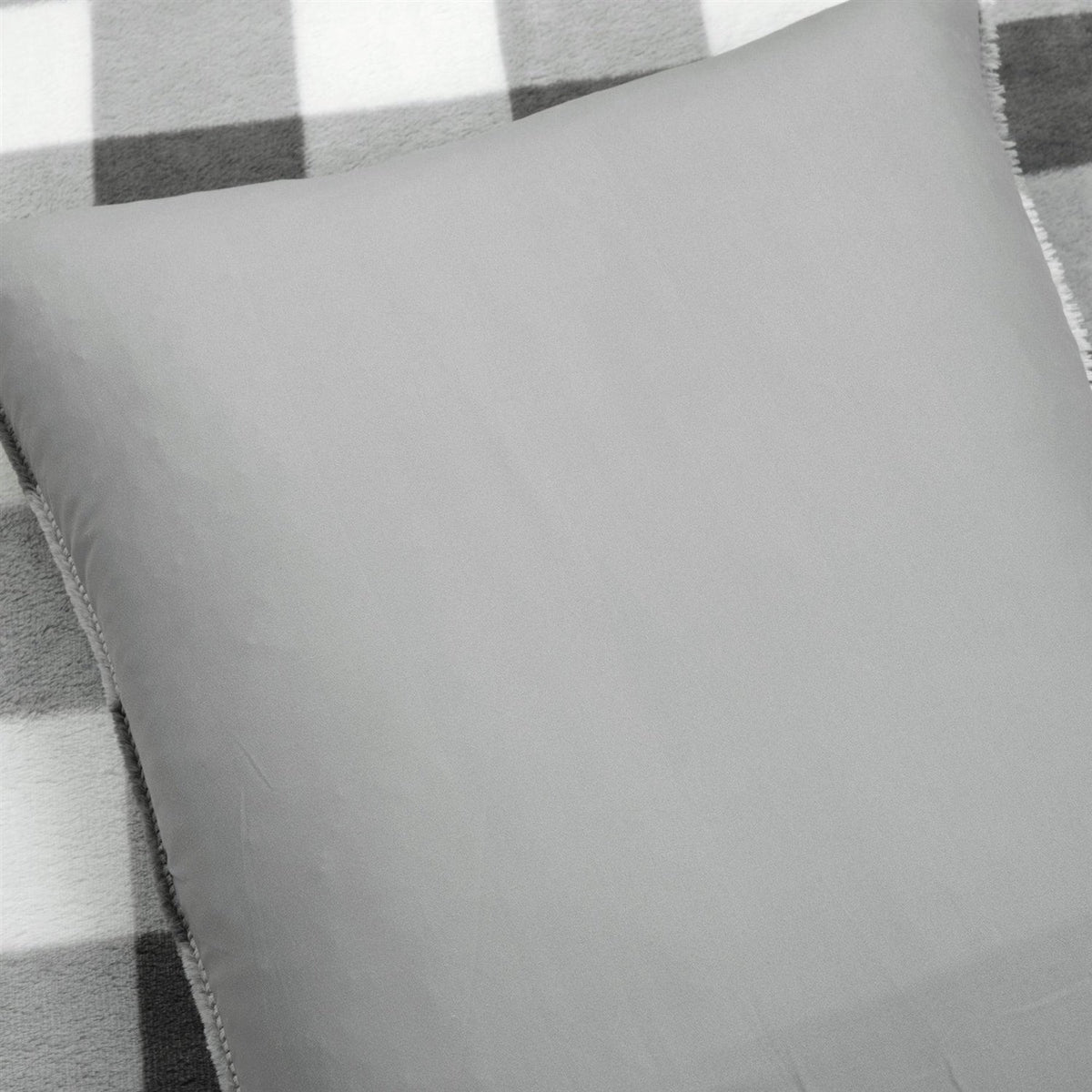 Twin Size Plaid Soft Faux Fur Comforter Set in Black/White/Grey