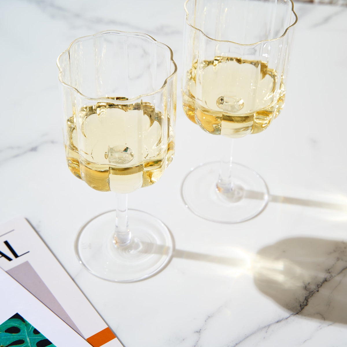 Flower Stemmed Clear Wine Glassware - Set of 2