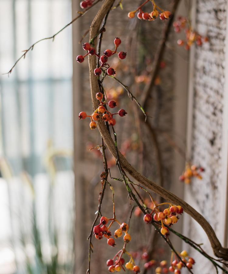 Artificial Vine Orange Berry - 39 inch