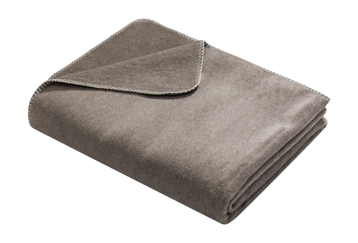 SAVONA throw solid