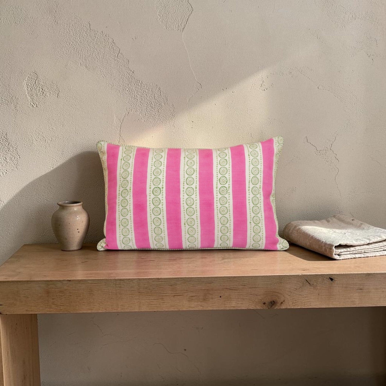 Malhaar Linen Pillow Cover - Pink