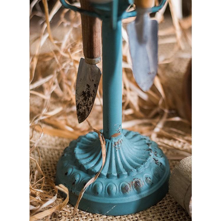 Robin Blue Iron Tiered Cup Holder