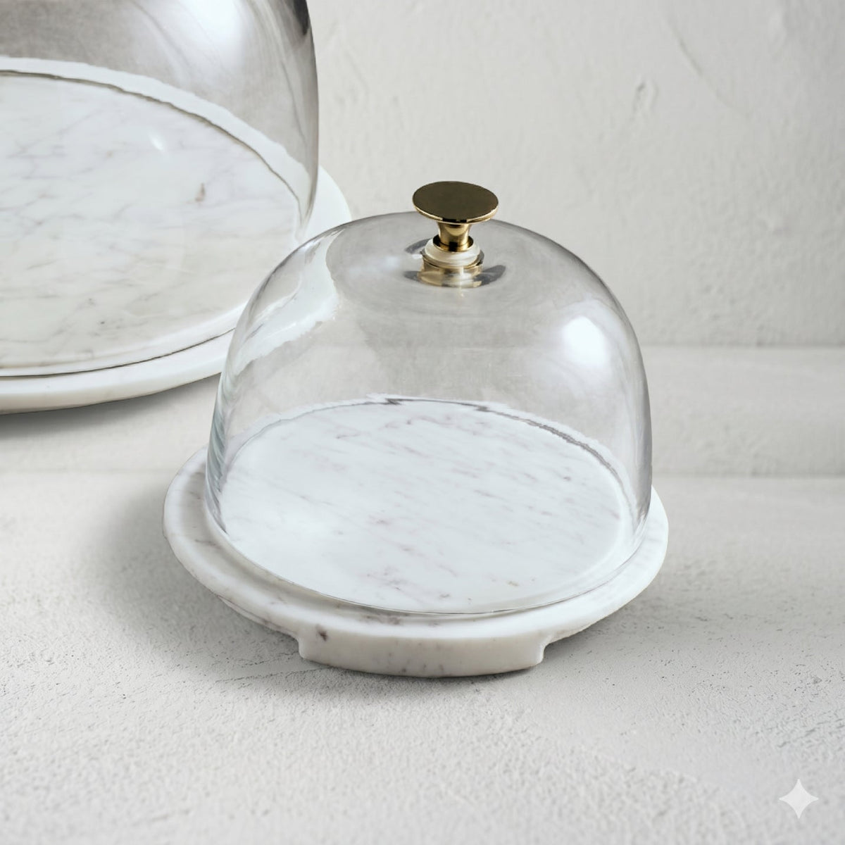 Cova Marble Base Dome