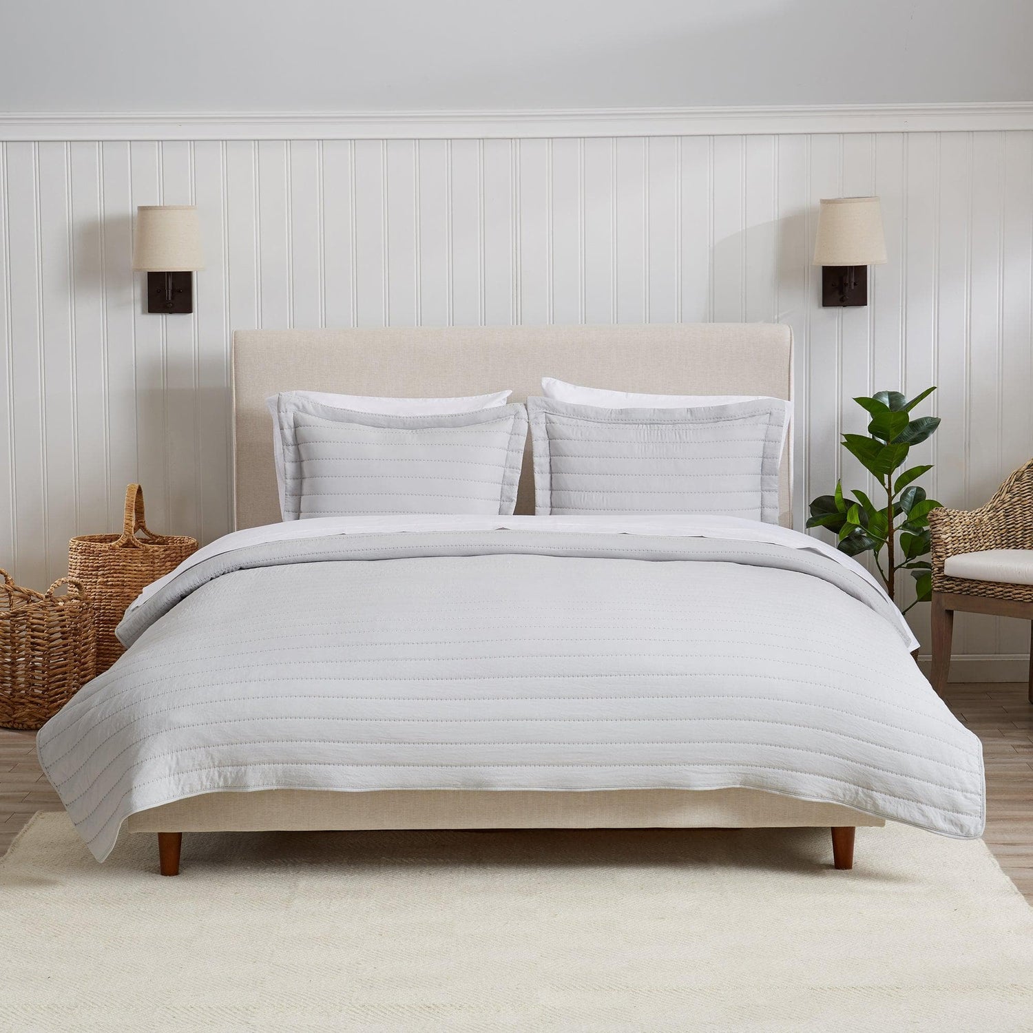 Solid Striped Quilt - Virginia Collection