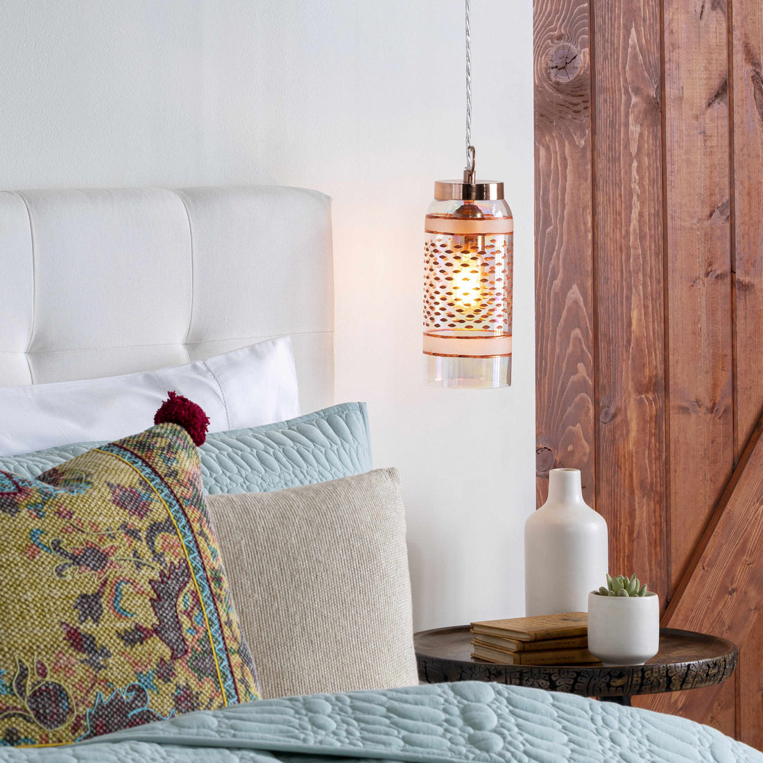Jal Pendant Light