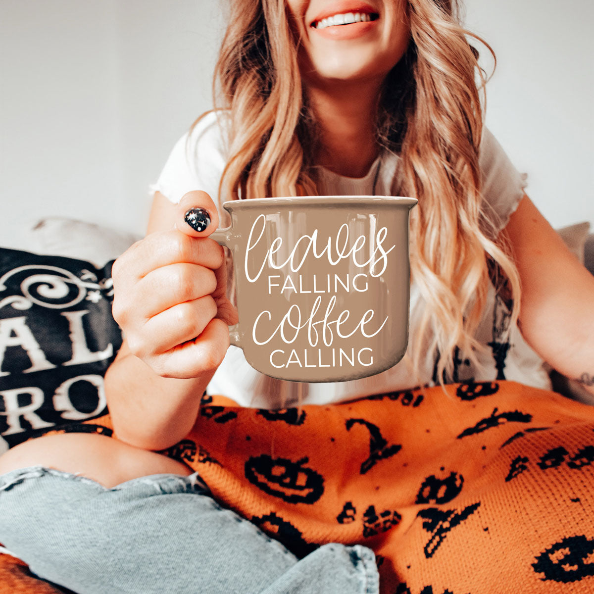 Leaves Falling 14 oz Mug