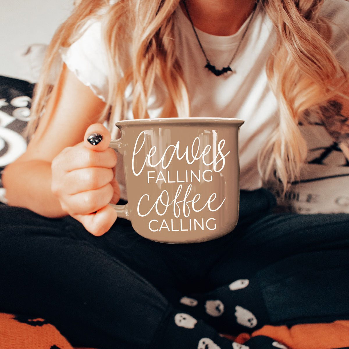 Leaves Falling 14 oz Mug