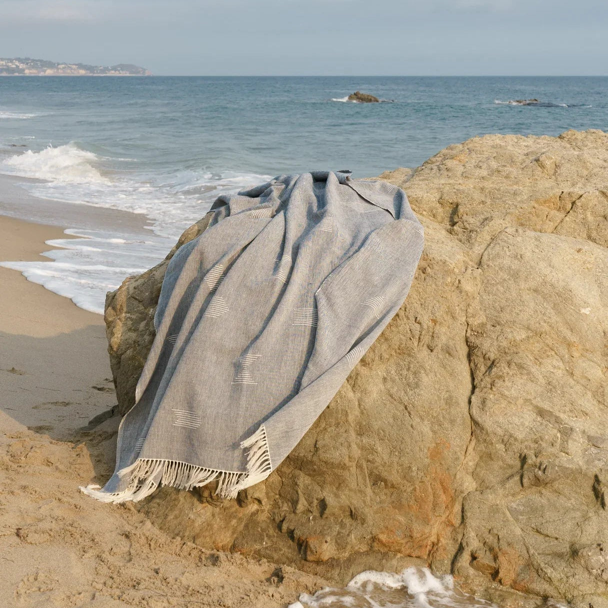 MARTINEZ BLANKET