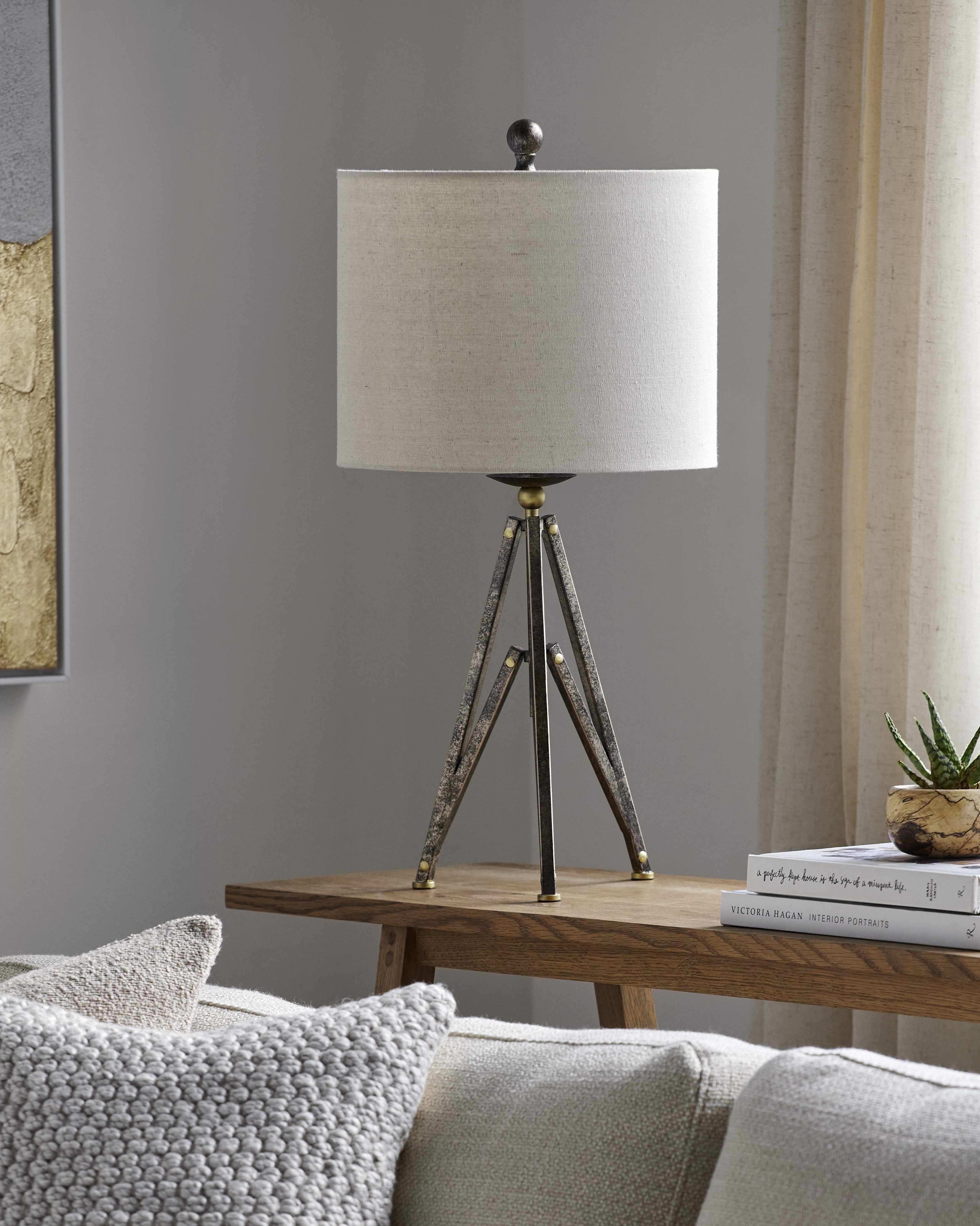 Melita Table Lamp
