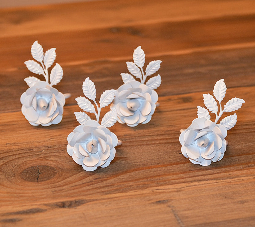 Set of 4 White Rose Napkin Rings