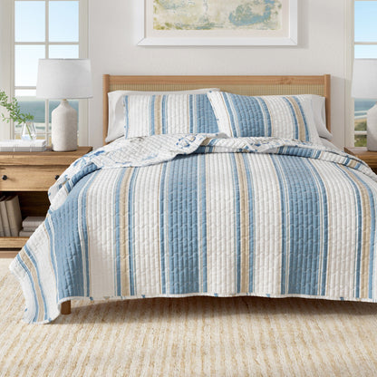 Stripe &amp; Ocean Story Coastal Quilt Set - New Castle Collection