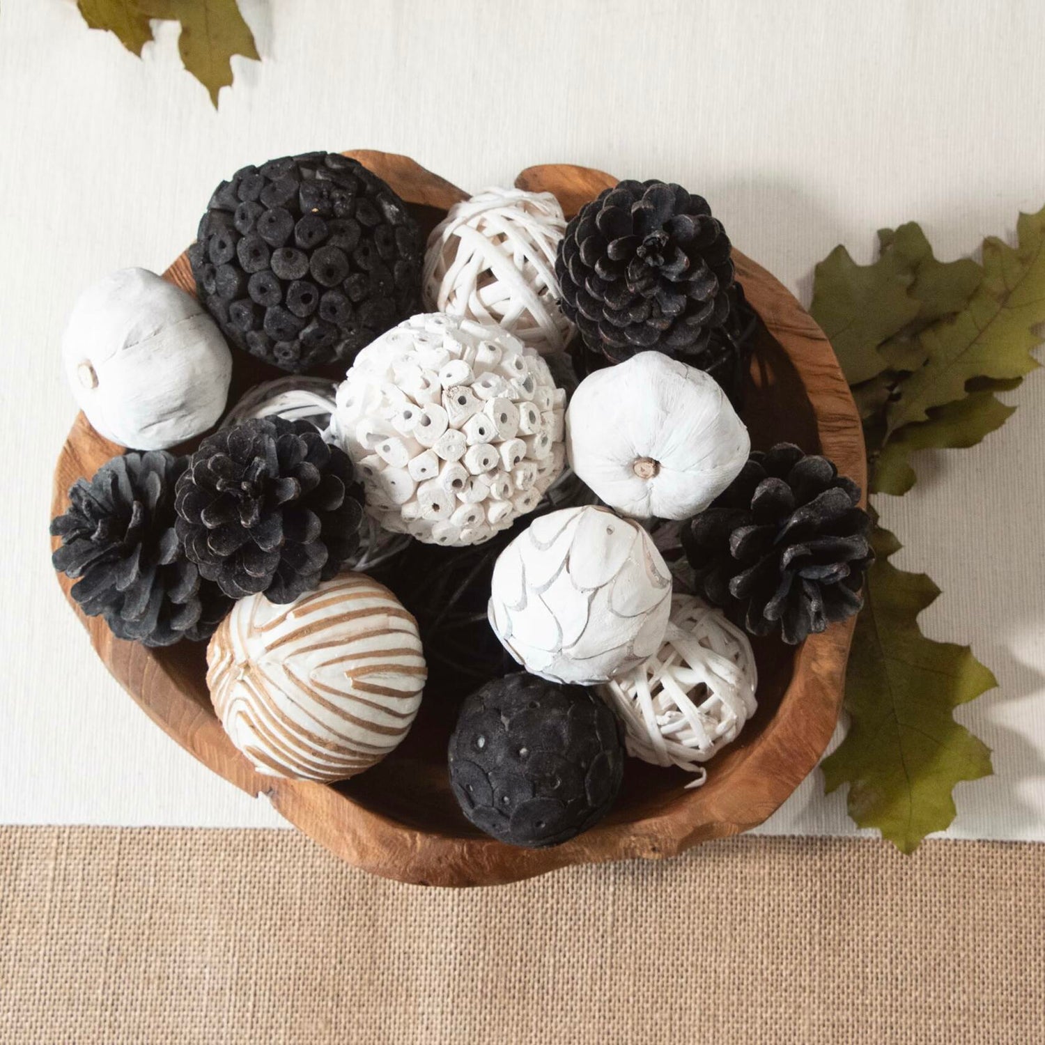 Vase &amp; Bowl Mini Pumpkins/Pinecone/Balls - Black &amp; White
