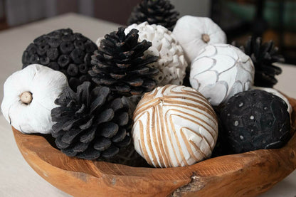 Vase &amp; Bowl Mini Pumpkins/Pinecone/Balls - Black &amp; White