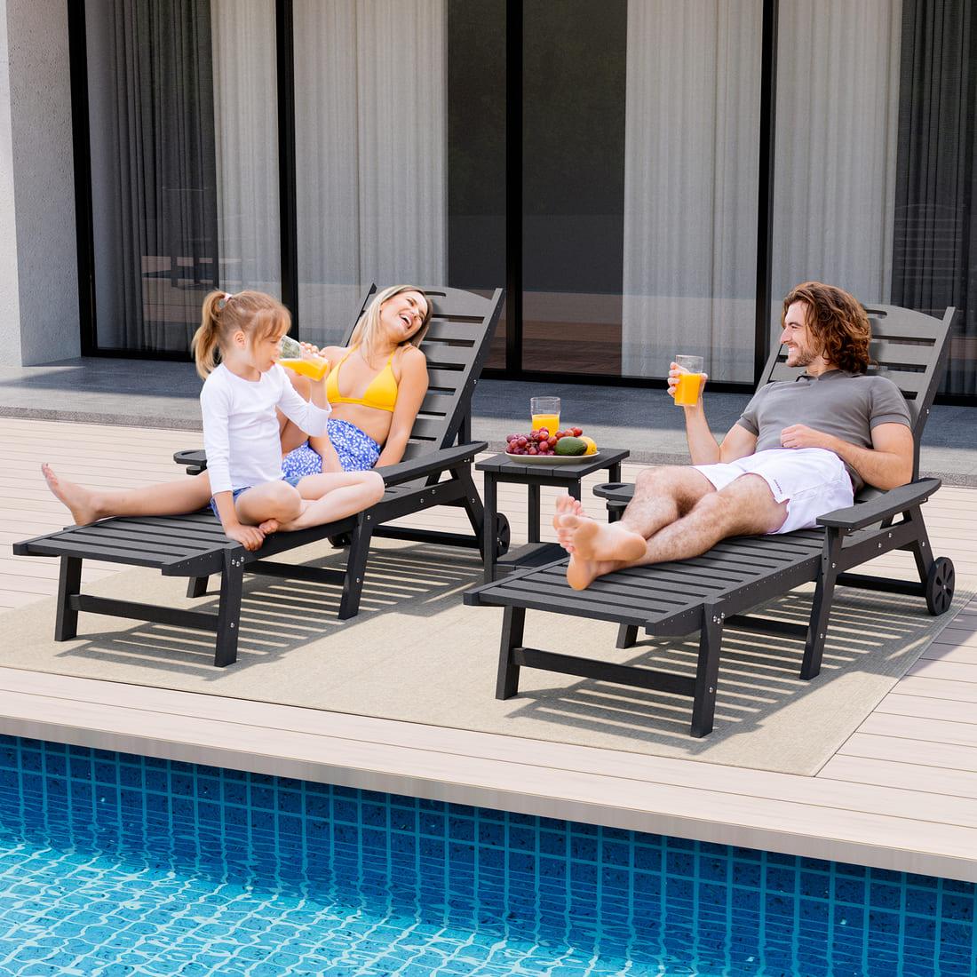 Chaise Lounge and Coffee Table Set in White or Gray