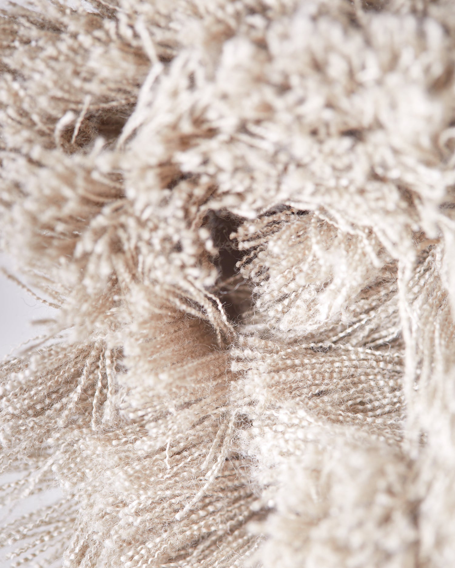 Linen Bundle: Runner with Fringe &amp; 4 Napkins