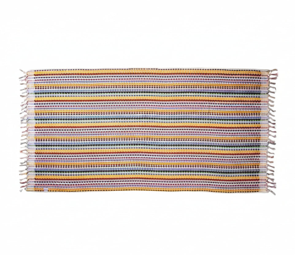 Pom Pom Bath Towel