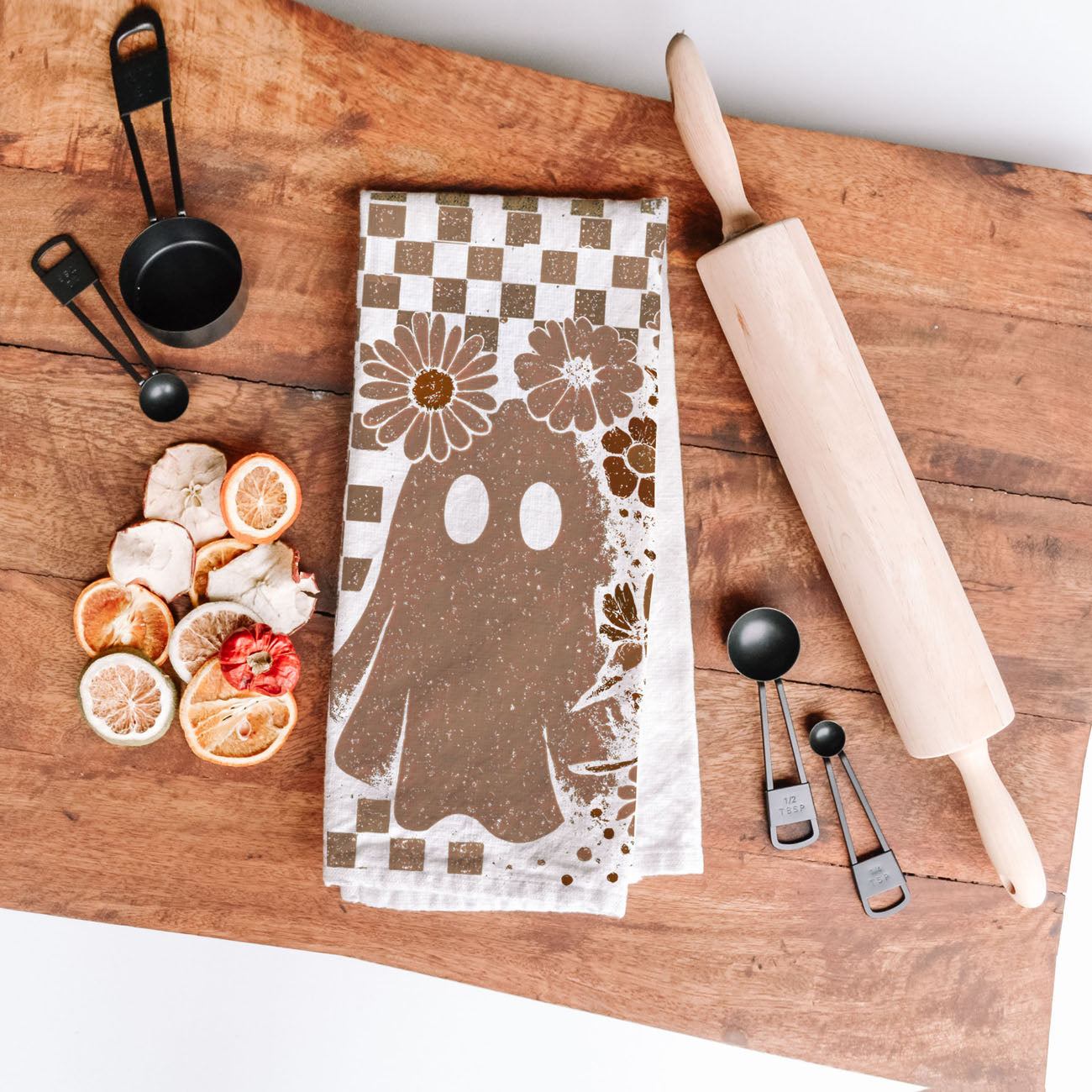 Retro Halloween Dish Towels